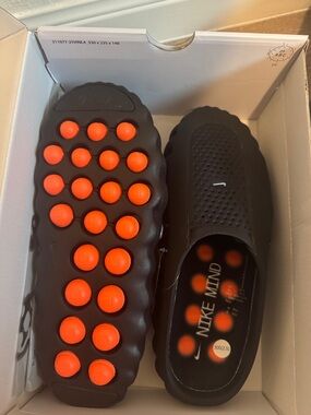 Size 12 Nike Mind 001 Mule Slides White Shoe Box with Multicolor Heatmap Graphic